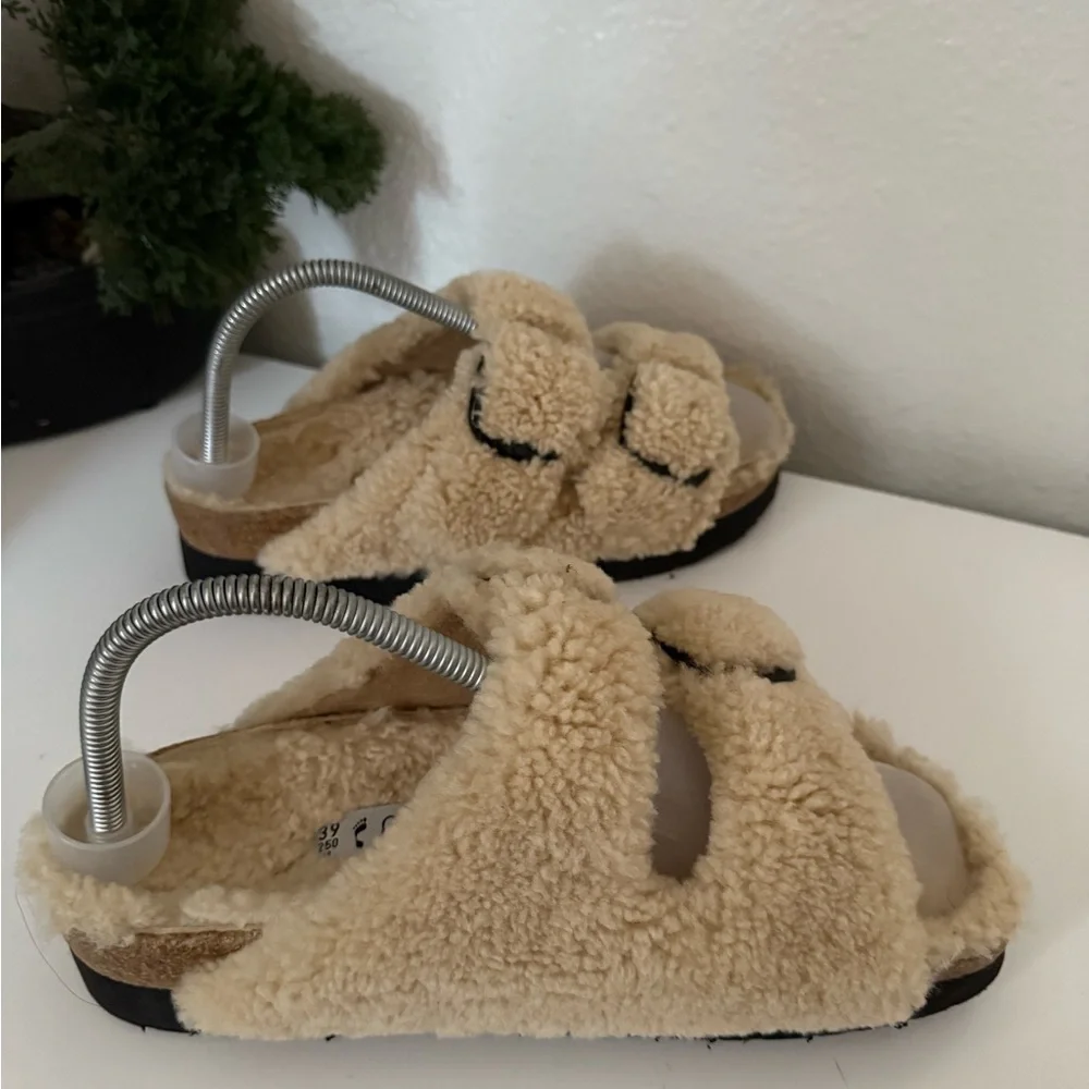 Birkenston Papillio Fuzzy Cream Sandals - Picture 3 of 5